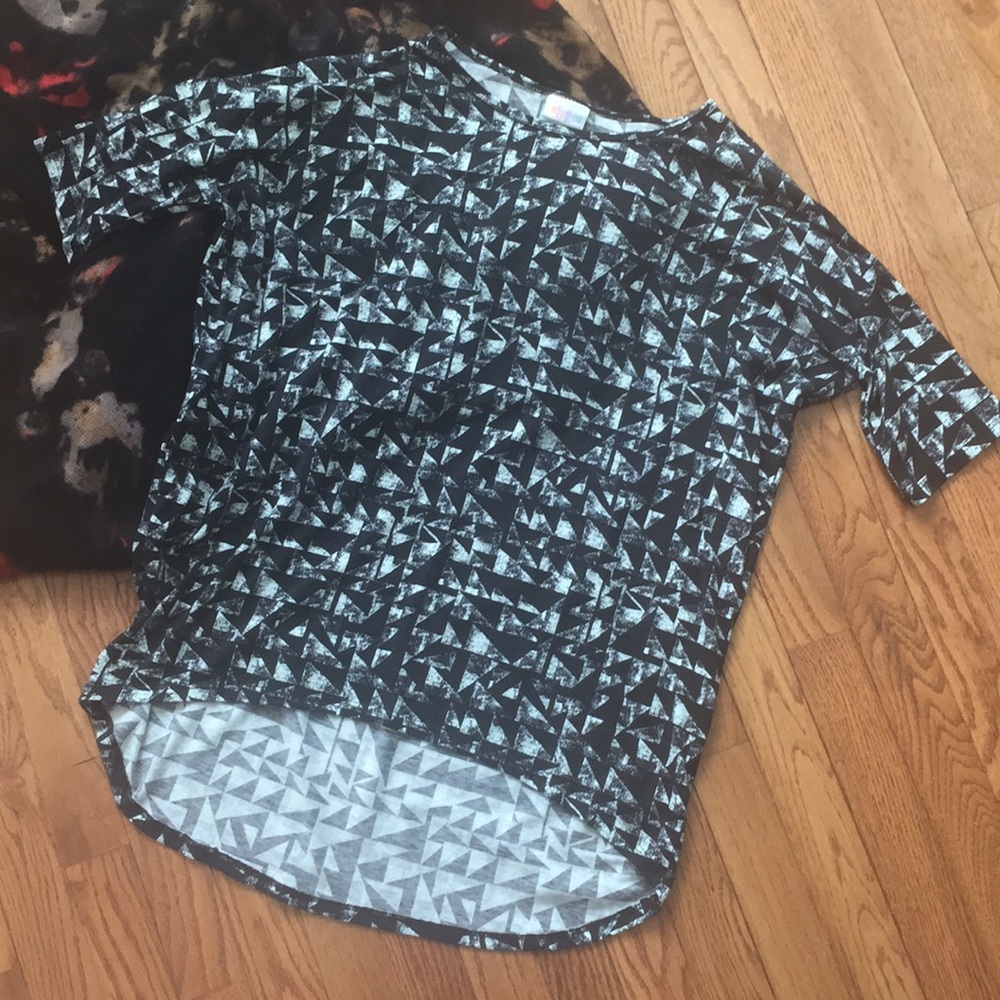 LuLaRoe Irma Shirt XS